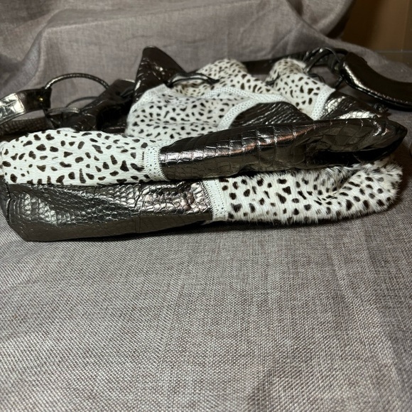 SHARIF Metallic Animal Print Bucket Drawstring Bag - Picture 11 of 16